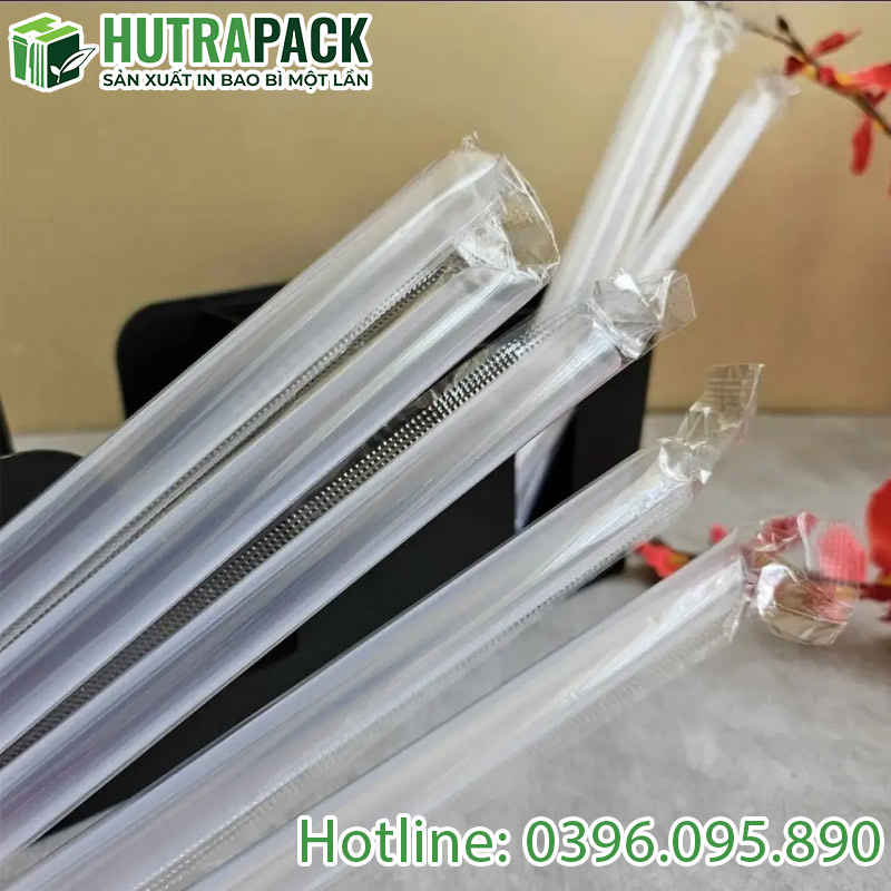 Ống Hút Nhựa Phi 8
